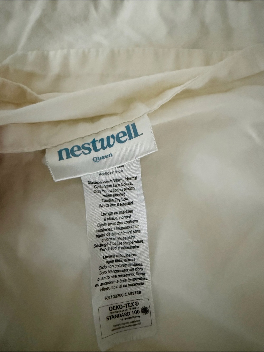 Nestwell 625 Thread Count Queen Flat Sheet + 2 Pillowcases | 100% Cotton | Ivory - Picture 2 of 4